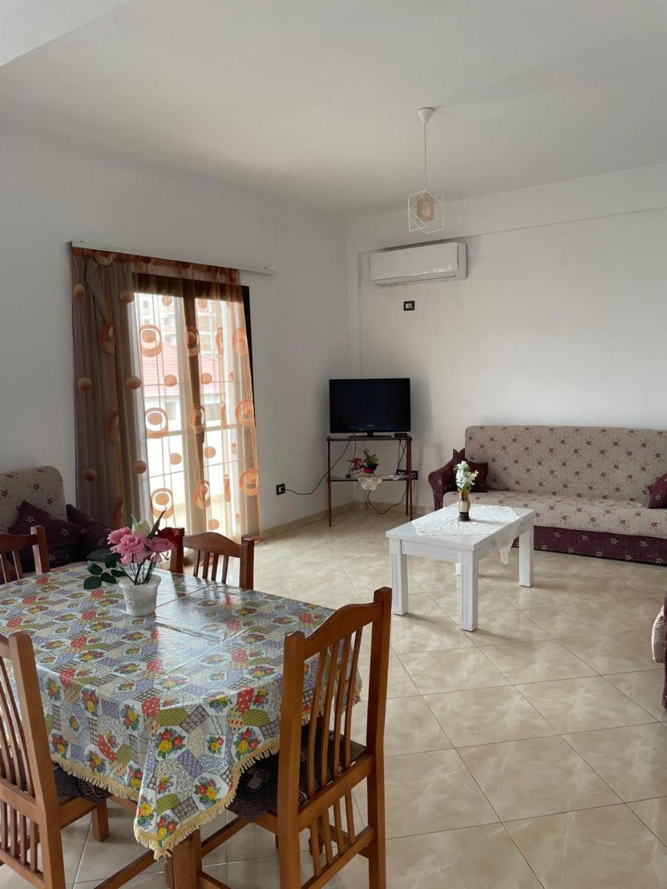 דורס Casa Intera La Paghi Come Una Camera The Home With The Price Of A Room מראה חיצוני תמונה